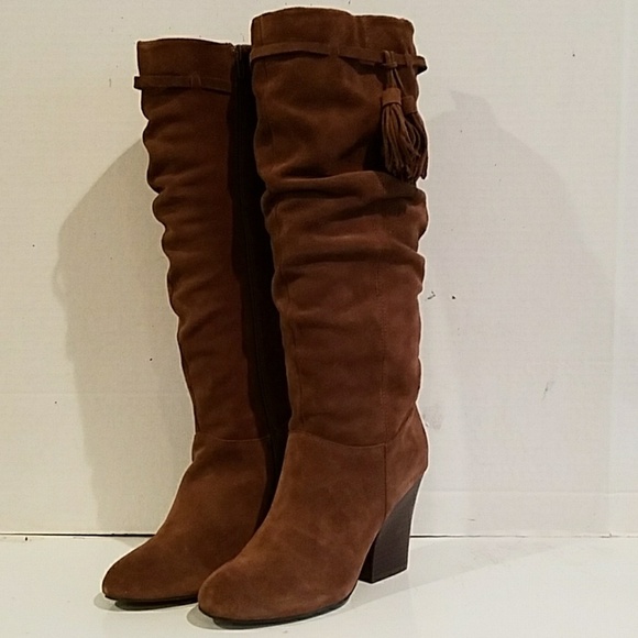 NEW - FARYLROBIN PLUME SUEDE LEATHER BOOTS - Picture 1 of 5